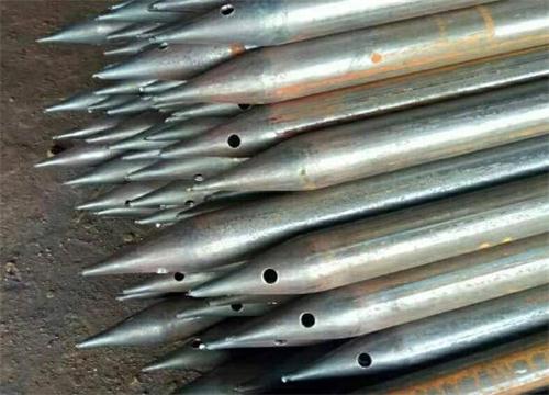 沿河隧道钢花管现货